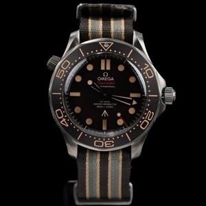 Omega Seamaster Diver 300 007 Edition on NATO Strap 210.92.42.20.01.001