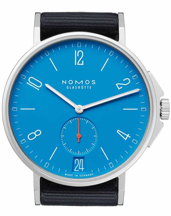 NOMOS Glashütte Ahoi Datum Signalblau