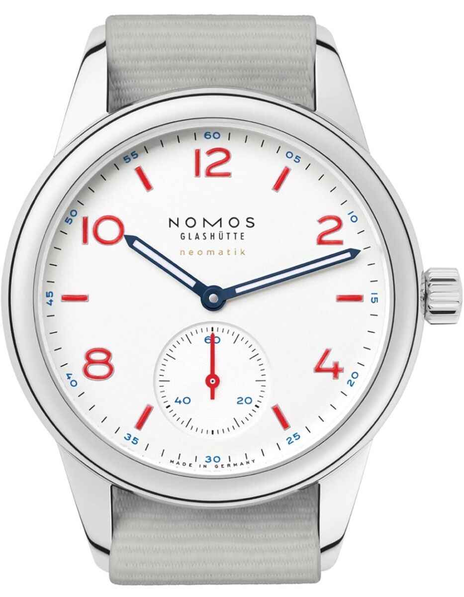 NOMOS Glashütte Club Neomatic Siren White