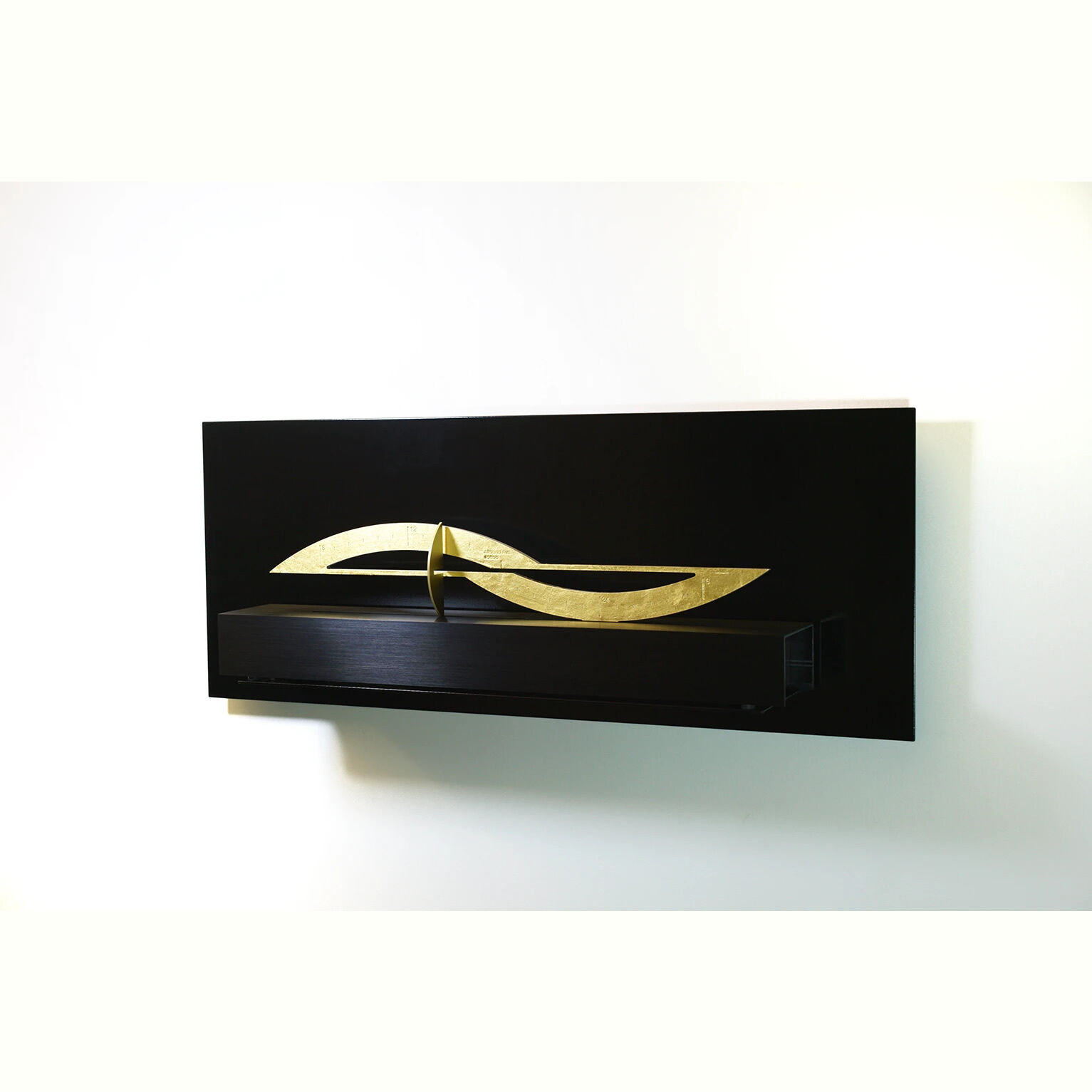 Around Five Gold Leaf 3N With Frame