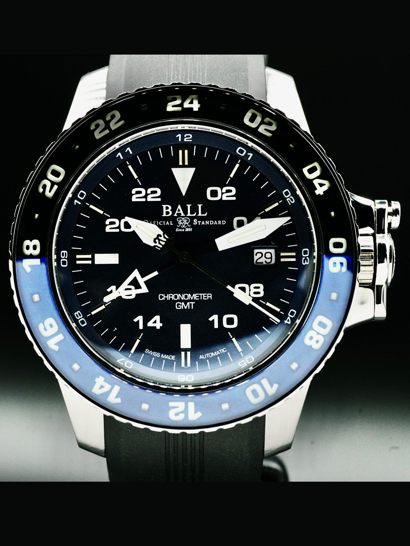 Ball Engineer Hydrocarbon Blue Dial GMT DG2018C-S10C-BE