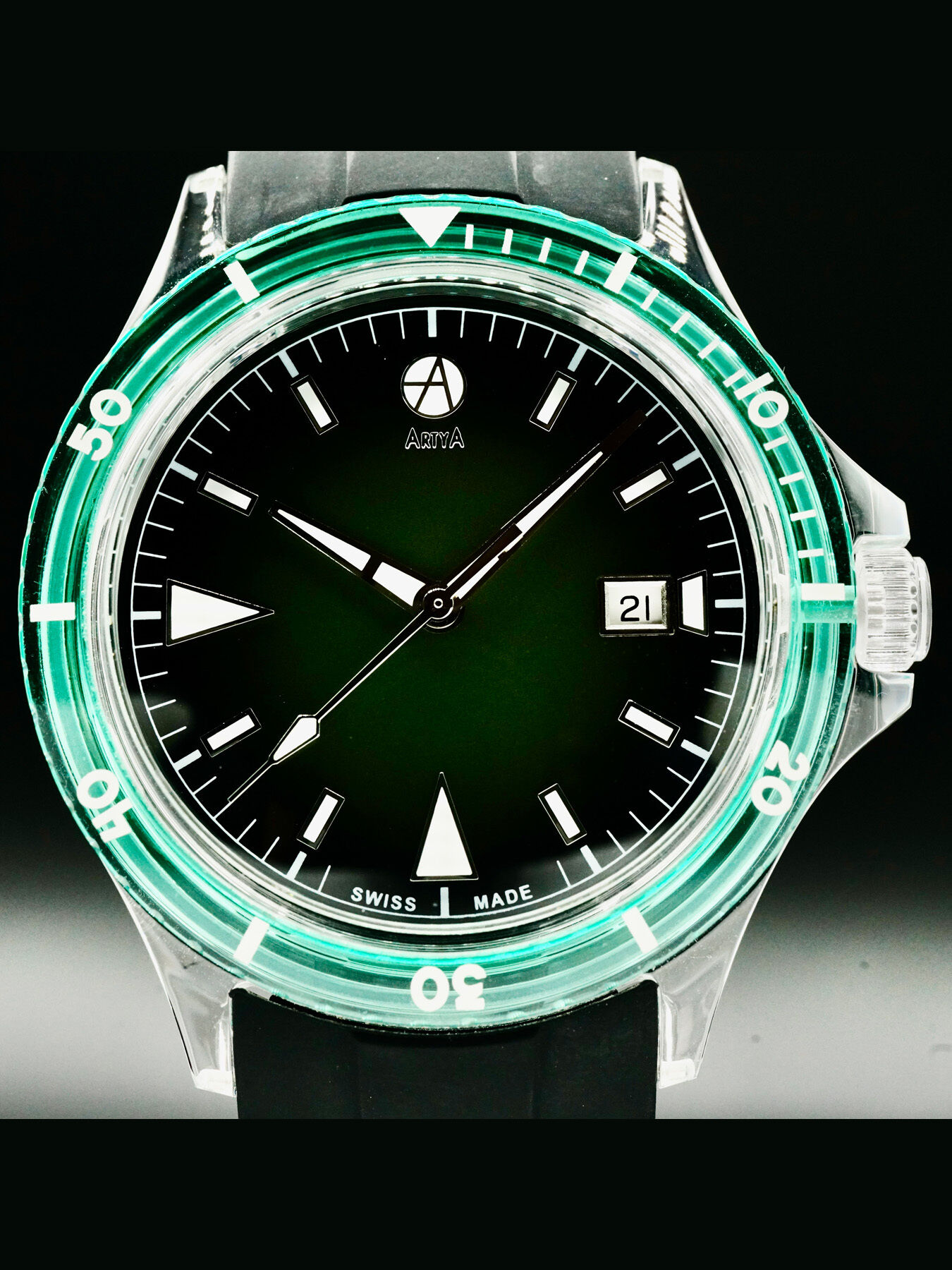 ArtyA Diver Crystal Green Smoke Green Bezel
