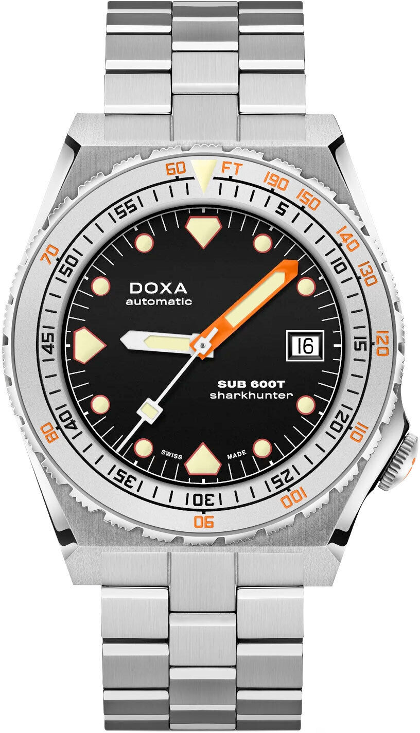 DOXA Sub 600T Sharkhunter 862.10.101.10 on Bracelet