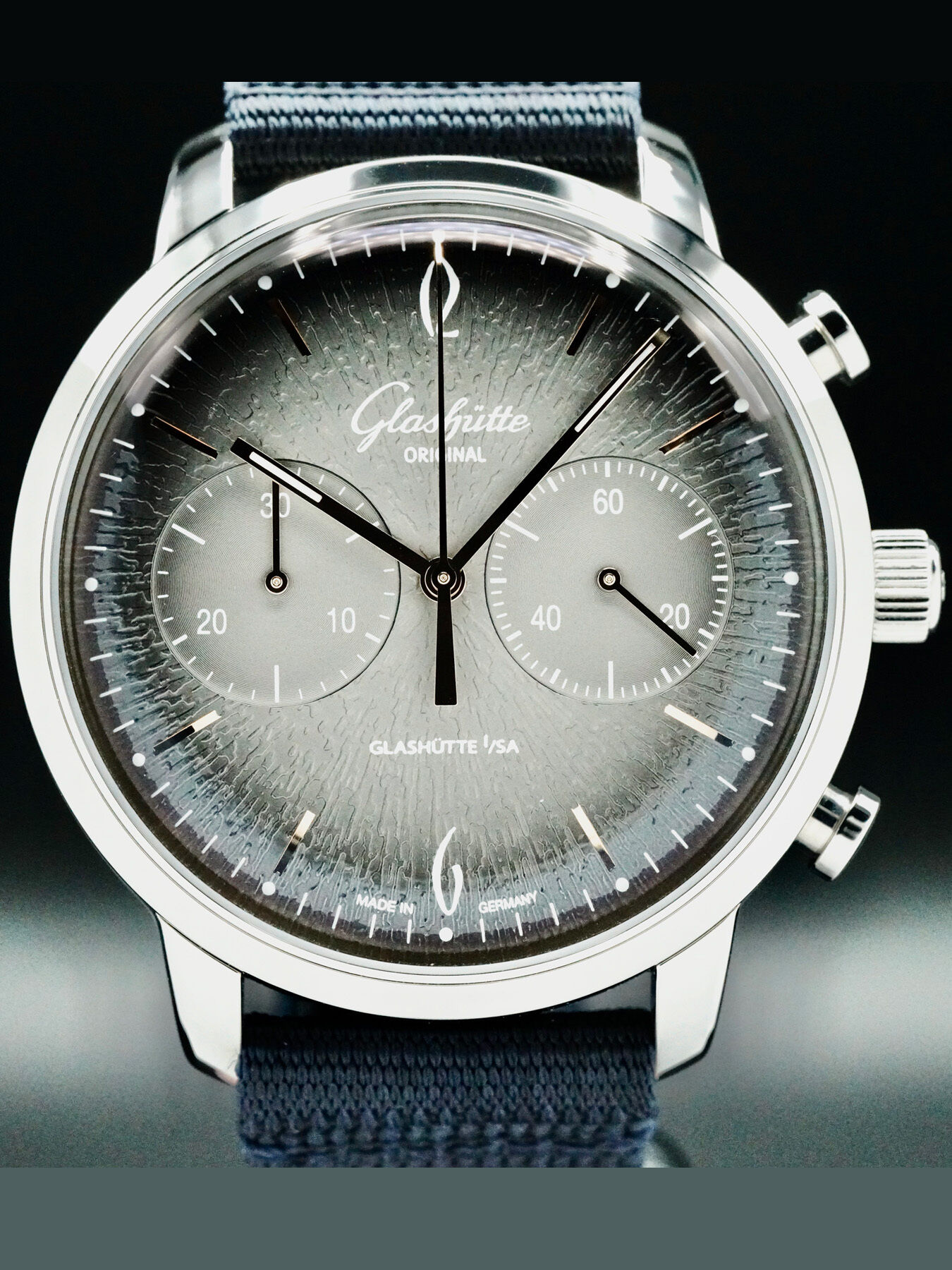 Glashütte Original 1-39-34-06-22-04 Sixties Chronograph Annual Edition