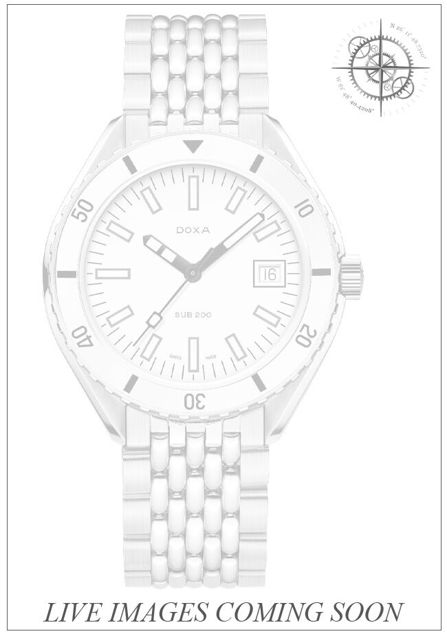 Doxa 799.10.011.10 SUB 200 Whitepearl on Bracelet