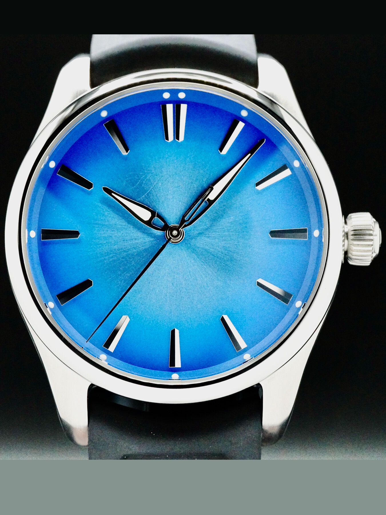 H. Moser & Cie 3200-1217 Pioneer Centre Seconds Artic Blue Fume Dial