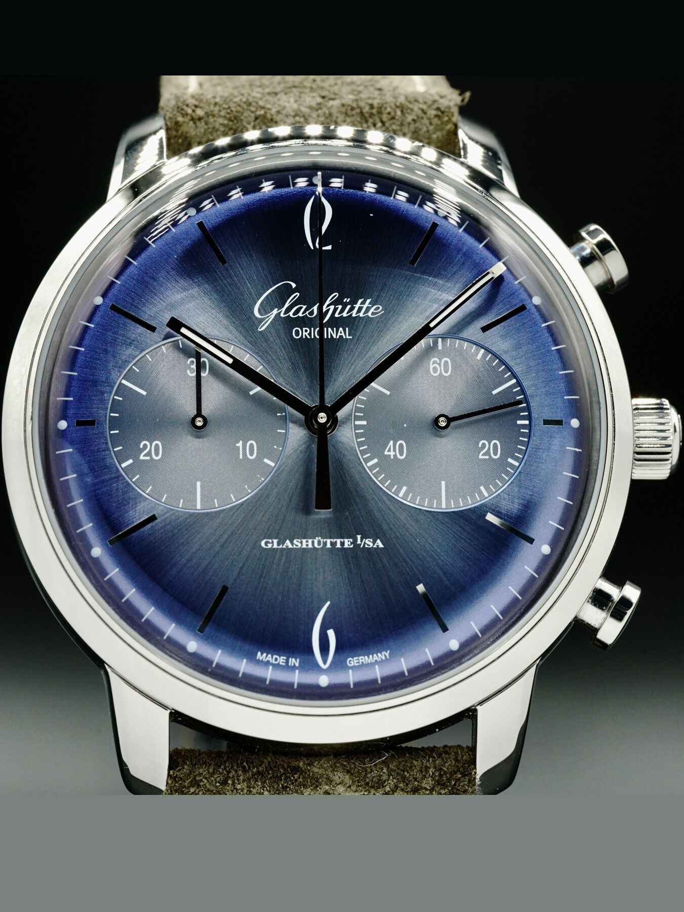 Glashütte Original 1-39-34-04-22-04 Sixties Chronograph Glacier Blue