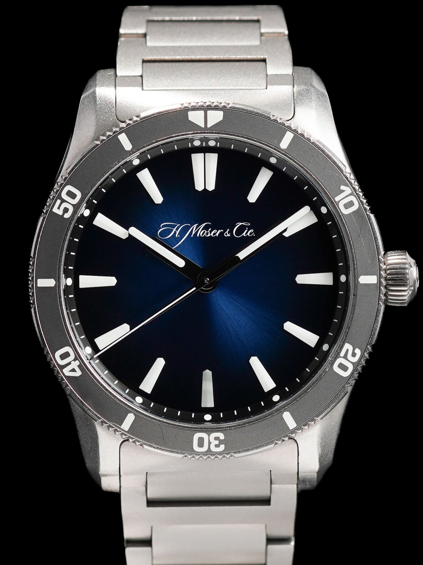 H. Moser & Cie. Pioneer S RB Centre Seconds 3200-0500