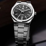 Nivada Grenchen F77 Black Dial image 3 thumbnail