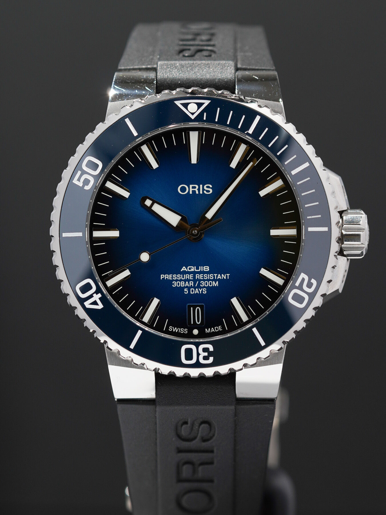 Oris 01-400-7763-4135 Aquis Caliber 400