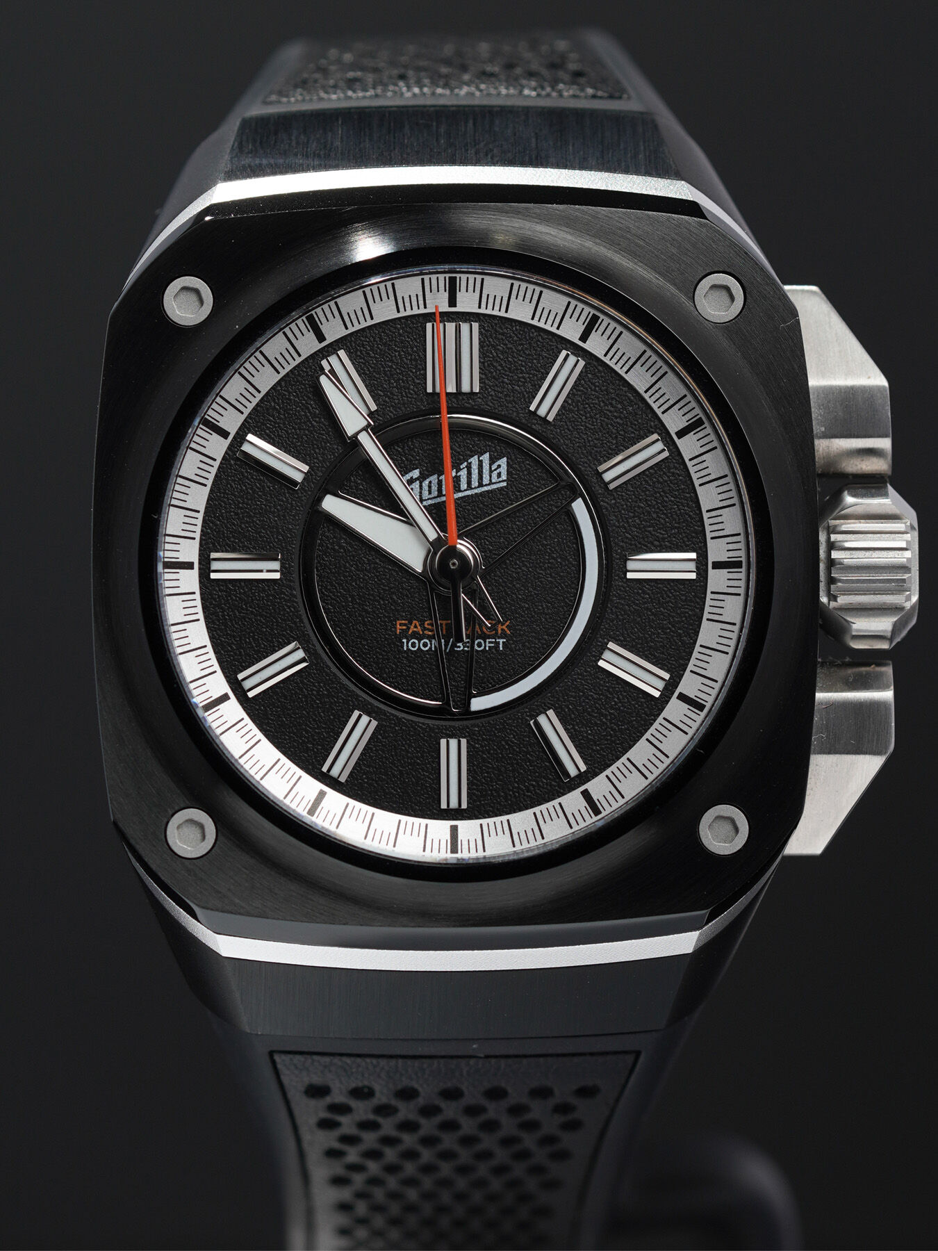 Gorilla Fastback Touring Nero Aurelia