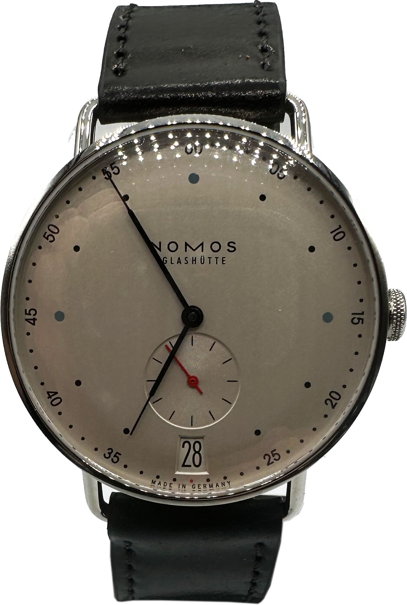 NOMOS Glashütte Metro 38 Datum