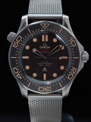 Omega 007 Edition Seamaster Diver 300M 210.90.42.20.01.001