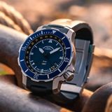 Mühle Glashütte Seebataillon GMT M1-28-62-KB image 6 thumbnail