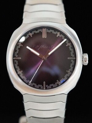 H. Moser & Cie. 6201-1201 Streamliner Centre Seconds Purple Haze