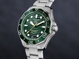 TAG Heuer WBP5116.BA0013 Aquaracer Professional 300 Date 42mm image 5 thumbnail