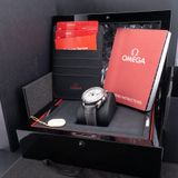 Omega Speedmaster Grey Side of The Moon 311.93.44.51.99.001 image 6 thumbnail