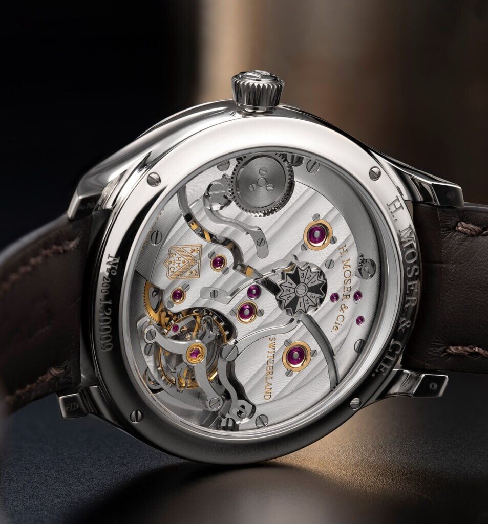 h-moser-cie-1800-0207-endeavour-perpetual-calendar-white-gold