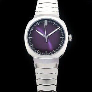 H. Moser & Cie. 6201-1201 Streamliner Centre Seconds Purple Haze