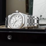Audemars Piguet 15300ST.OO.1220ST.01 Royal Oak image 8 thumbnail