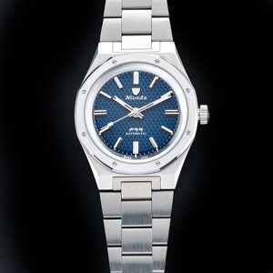 Nivada Grenchen F77 Blue Dial