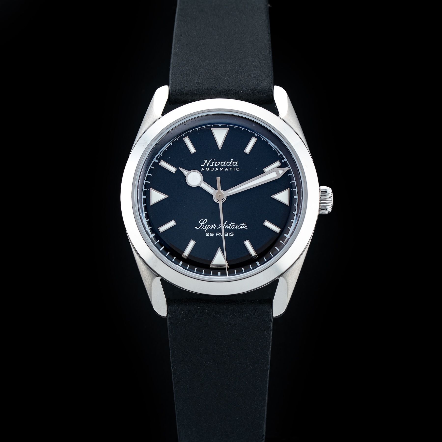 Nivada Grenchen Super Antarctic 32025A01