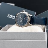 Seiko Prospex SPB377 Alpinist GMT image 6 thumbnail