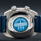 Girard Perregaux Deep Diver 39500-21-3266-6CX image 5 thumbnail