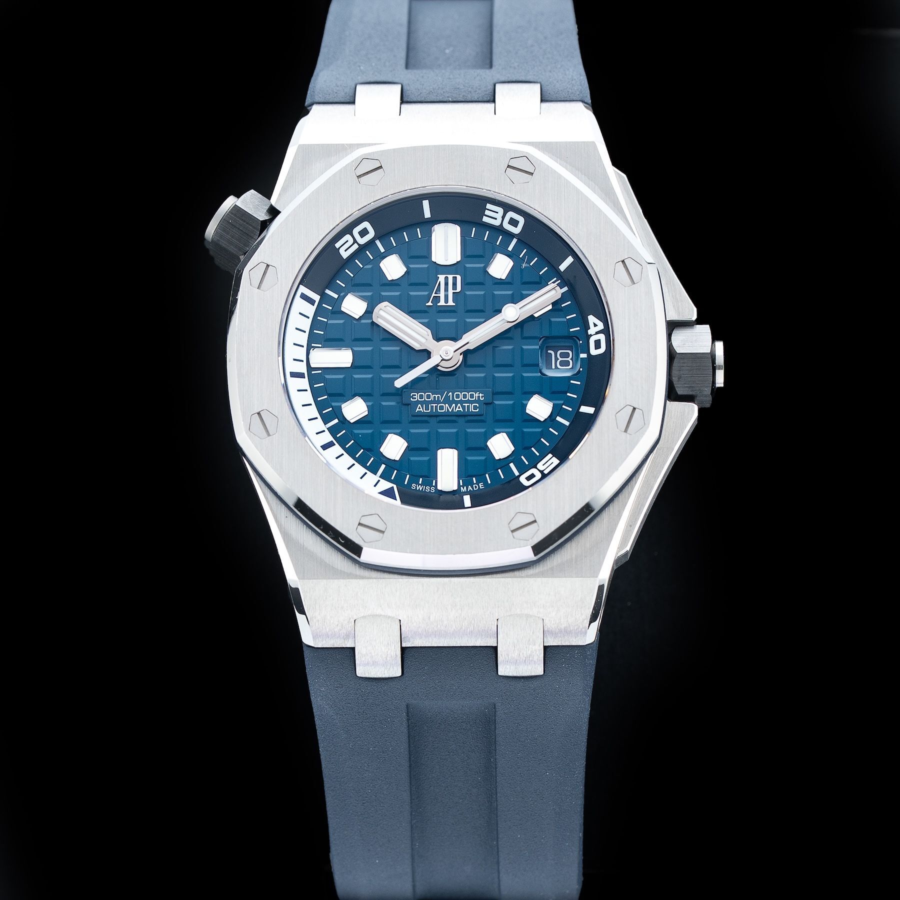 Audemars Piguet Royal Oak Offshore Diver 15720ST.OO.A027CA.01