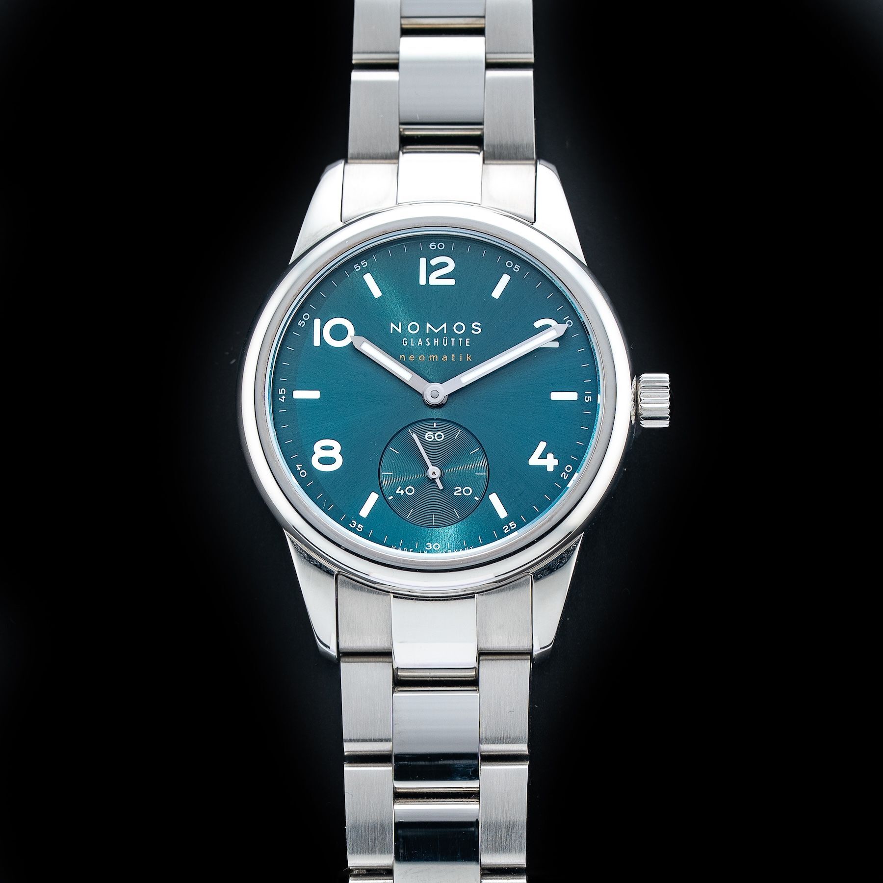 NOMOS Glashütte 746 Club Sport Neomatik Petrol