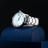 Grand Seiko SBGM253 GMT Limited Edition image 8 thumbnail