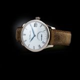 H. Moser & Cie. 2100-0200 Venturer Big Date image 3 thumbnail