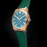 Czapek Antarctique Mount Erebus Rose Gold Chameleon on Rubber Strap image 3 thumbnail