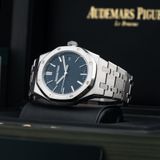 Audemars Piguet Royal Oak 15550ST image 8 thumbnail