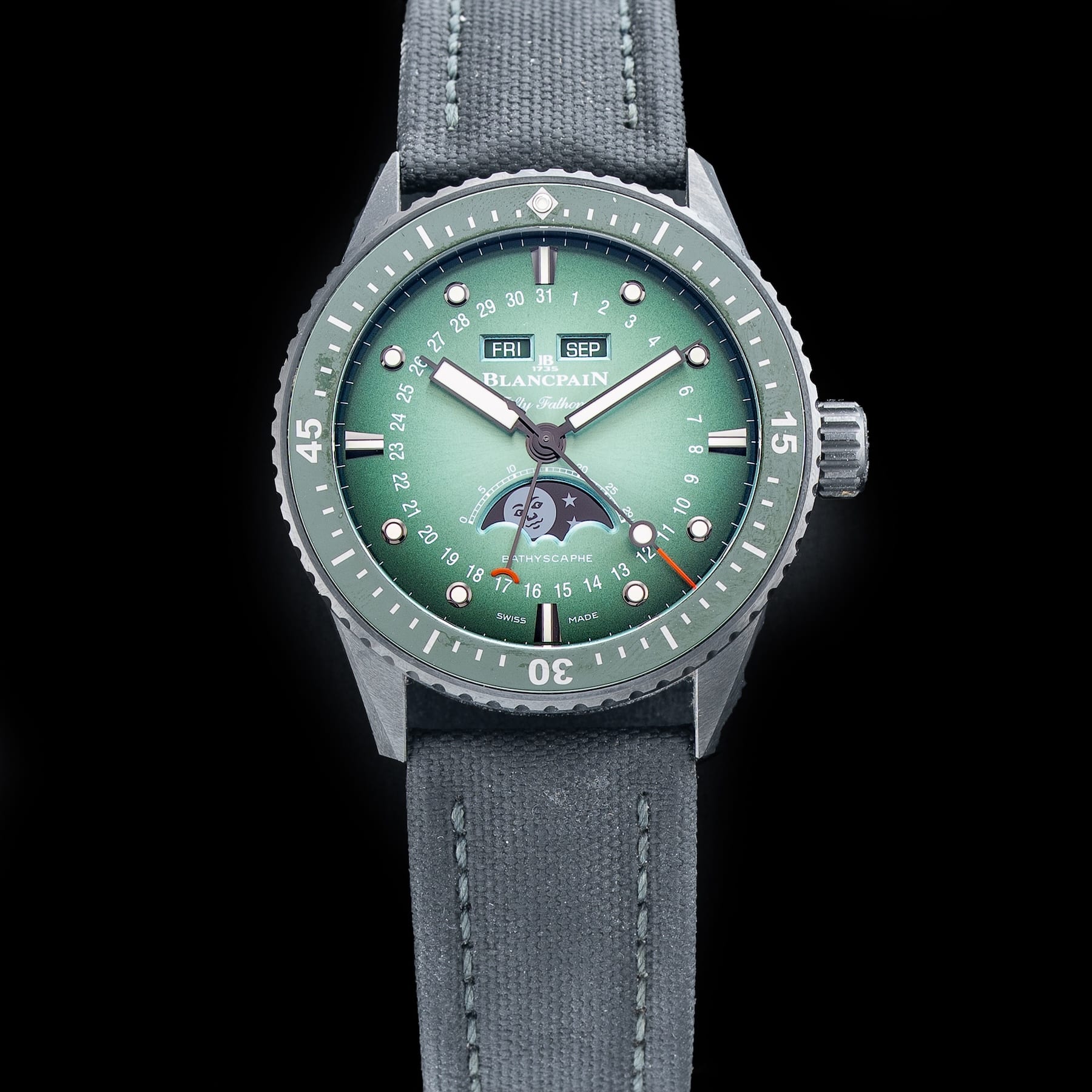 Blancpain 5000 0153 B52A Fifty Fathoms Bathyscaphe Automatic 43.6mm Green Dial