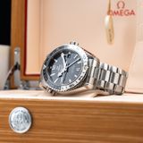 Omega Seamaster Planet Ocean 215.30.44.22.01.001 image 8 thumbnail