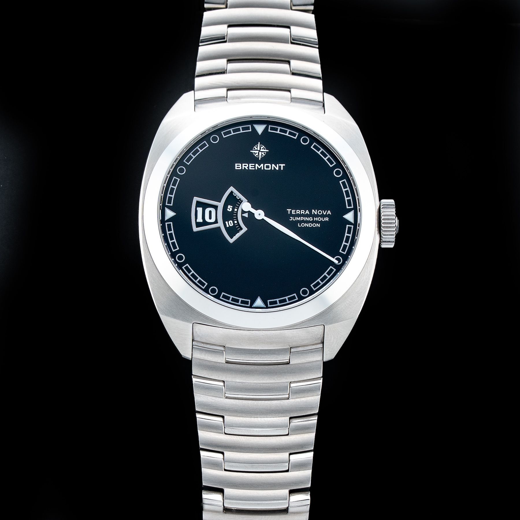 Bremont TN40-JH-SS-BK-B Terra Nova Jumping Hour On Bracelet