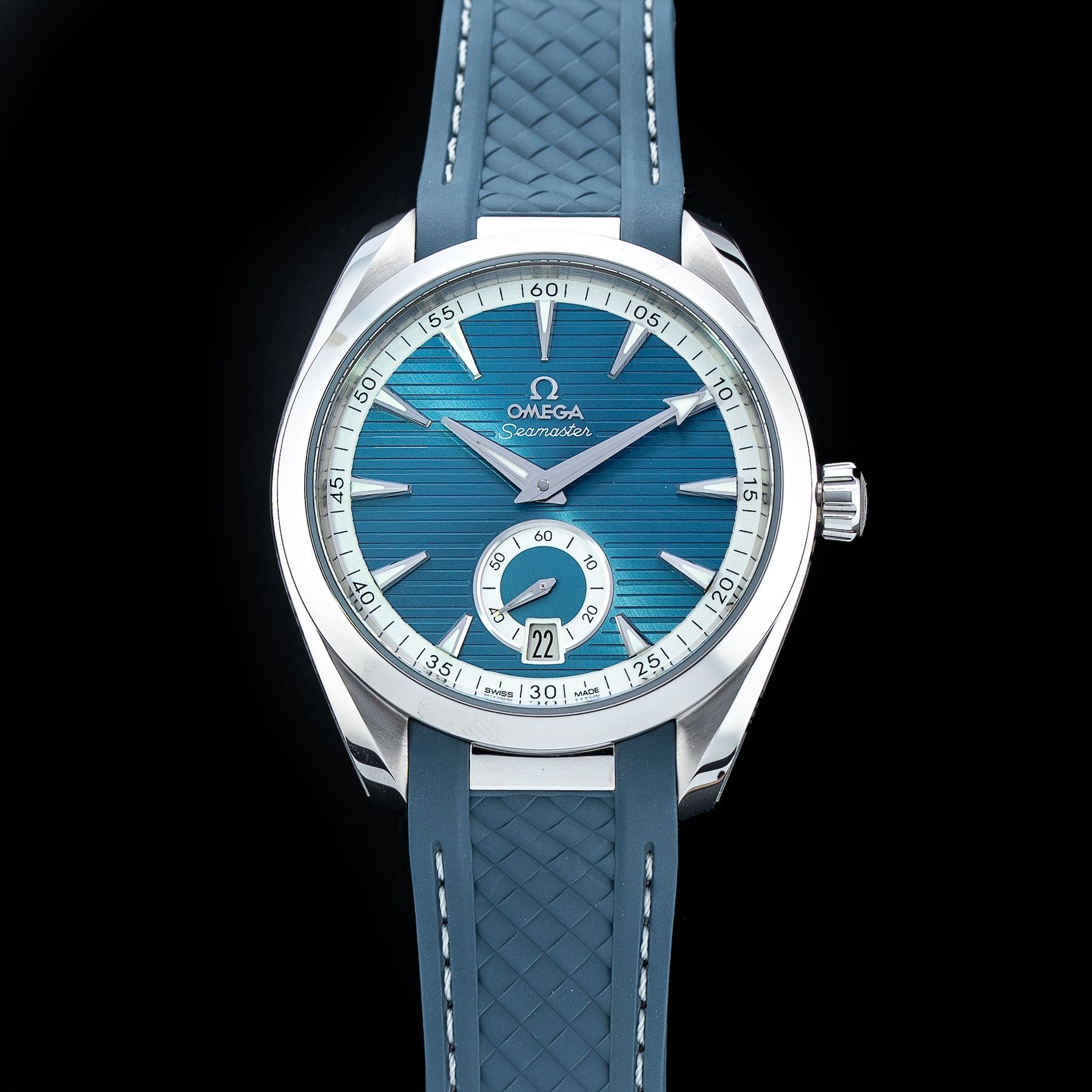 Omega 220.12.41.21.03.005 Aqua Terra 150M Small Seconds Blue Dial 41mm