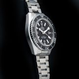 Omega 217.30.42.21.01.001 Seamaster Planet Ocean 600M image 1 thumbnail