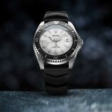Seiko Prospex Diver's Shogun Titanium SPB191 image 3 thumbnail