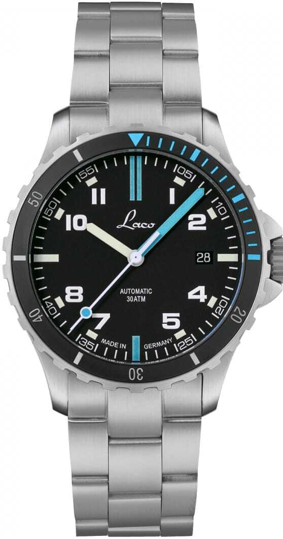 Laco Squad Atlantik 39 on Bracelet