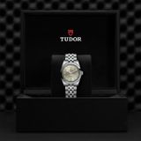 TUDOR Black Bay 31 M79600-0006 image 3 thumbnail