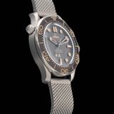 Omega Seamaster Diver 300 007 James Bond Edition on Bracelet 210.90.42.20.01.001 image 1 thumbnail