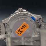 Omega Seamaster Diver 300 007 James Bond Edition on Bracelet 210.90.42.20.01.001 image 8 thumbnail