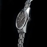 Grand Seiko SBGH279 image 2 thumbnail
