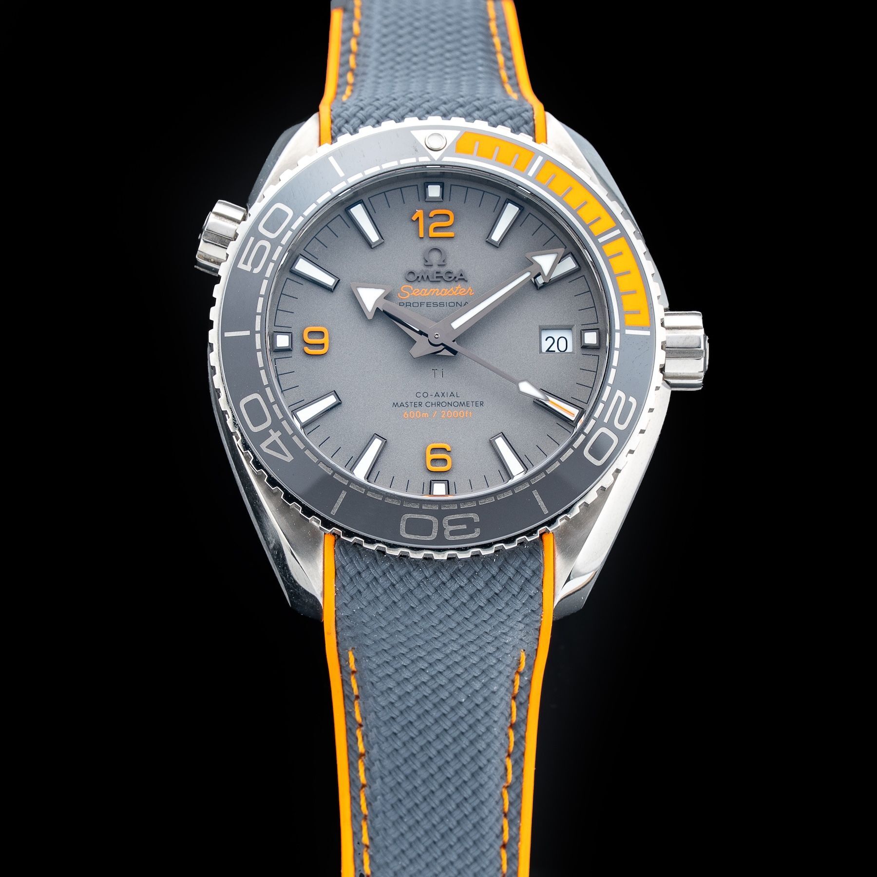 Omega 215.92.44.21.99.001 Seamaster Planet Ocean 600M