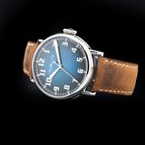 H. Moser & Cie. 8200-1201 Heritage Centre Seconds Funky Blue image 3 thumbnail