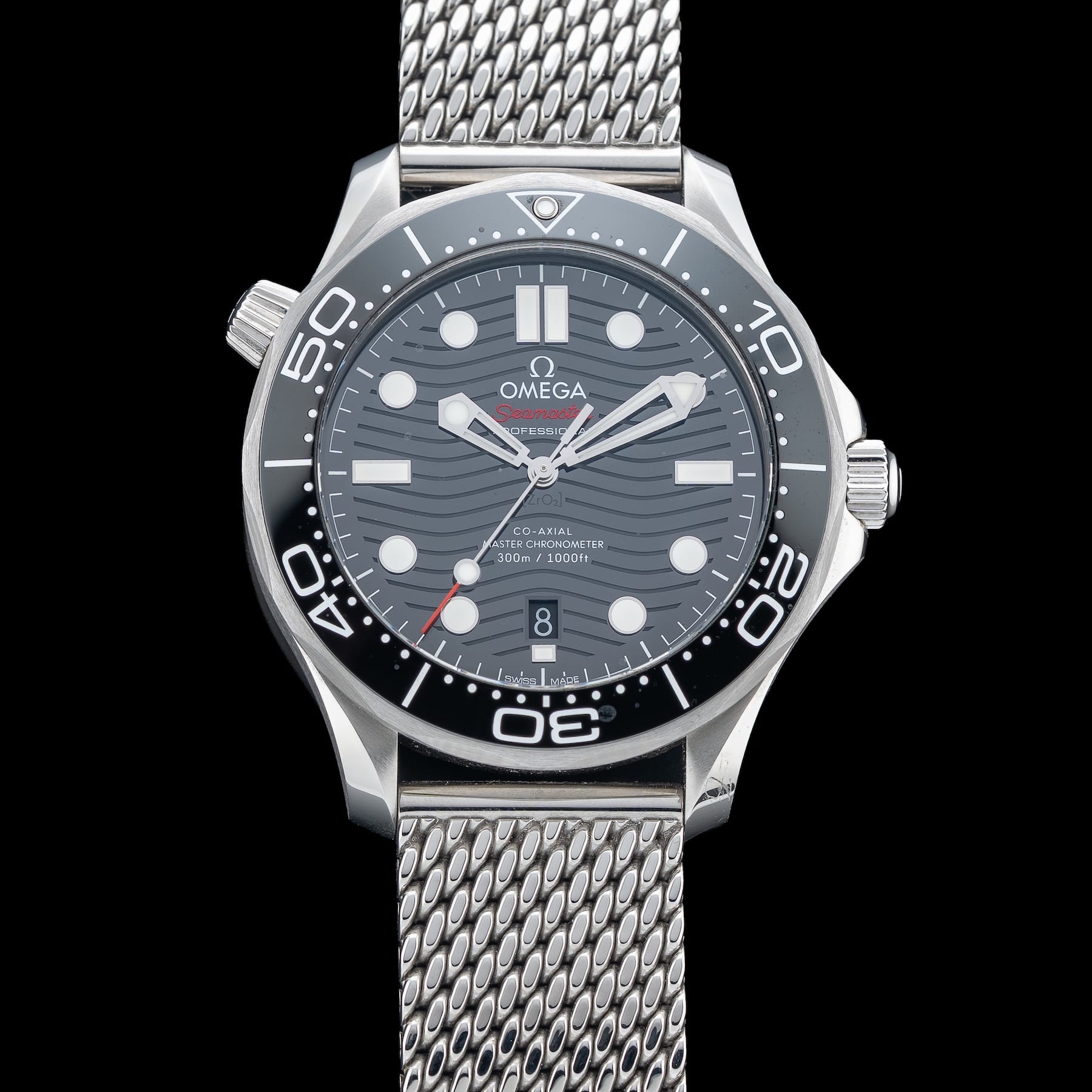 Omega 210.32.42.20.01.001 Seamaster Diver 300M Co-Axial Master Chronometer Black Dial On Rubber Strap