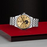 TUDOR 1926 Luna M91560-0001 image 2 thumbnail