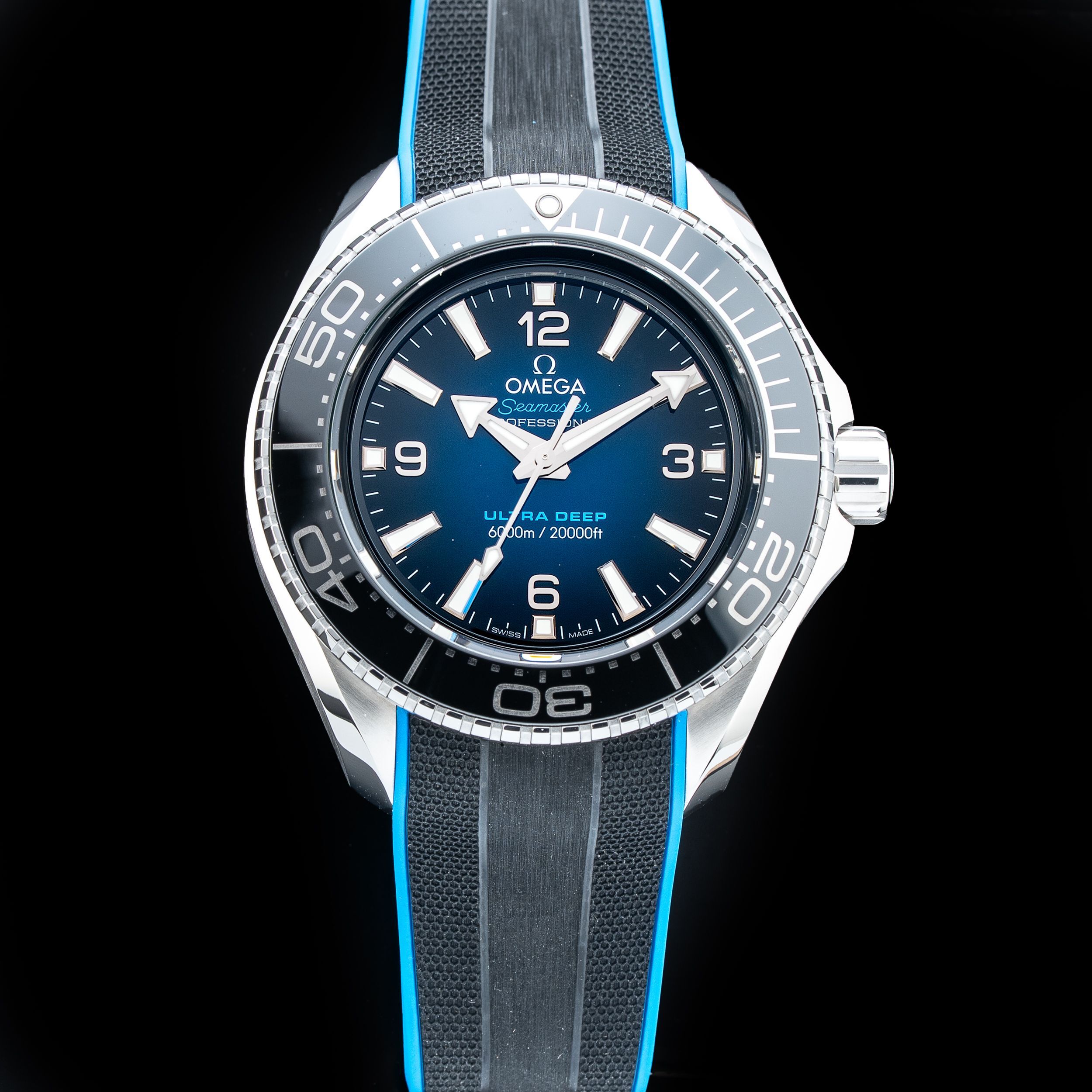 Omega Seamaster Ultra Deep 215.32.46.21.03.001